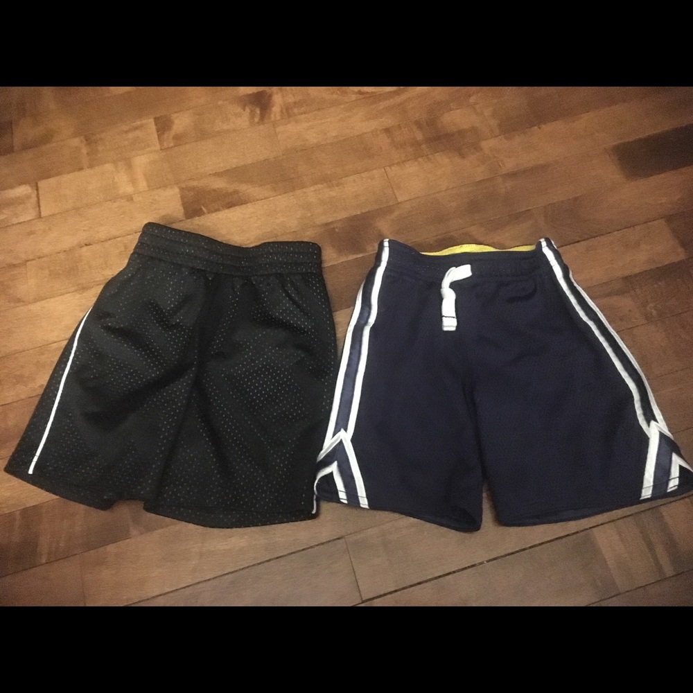 Pair of Toddler Athletic Style Shorts Size 3T